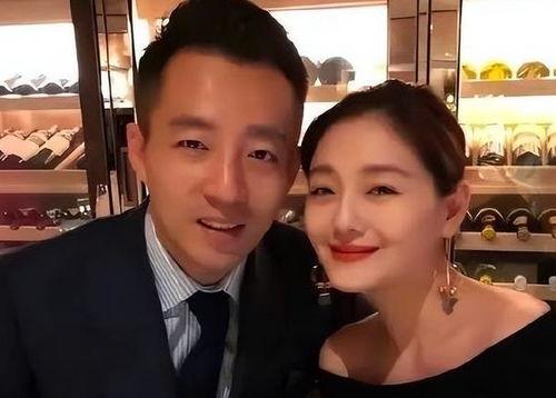 娱乐圈8月吃瓜,重磅瓜料连连，明星秘闻大揭秘！